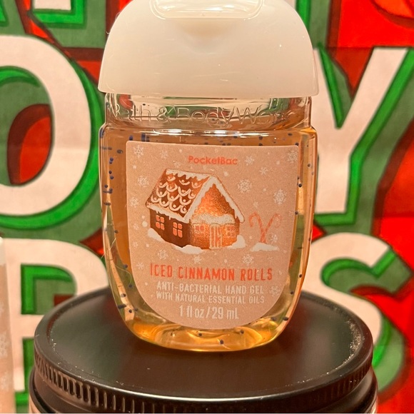 Bath & Body Works Sugared Snickerdoodle Candle, Hand Cream & Gel, Bath Fizzy set - Picture 2 of 9